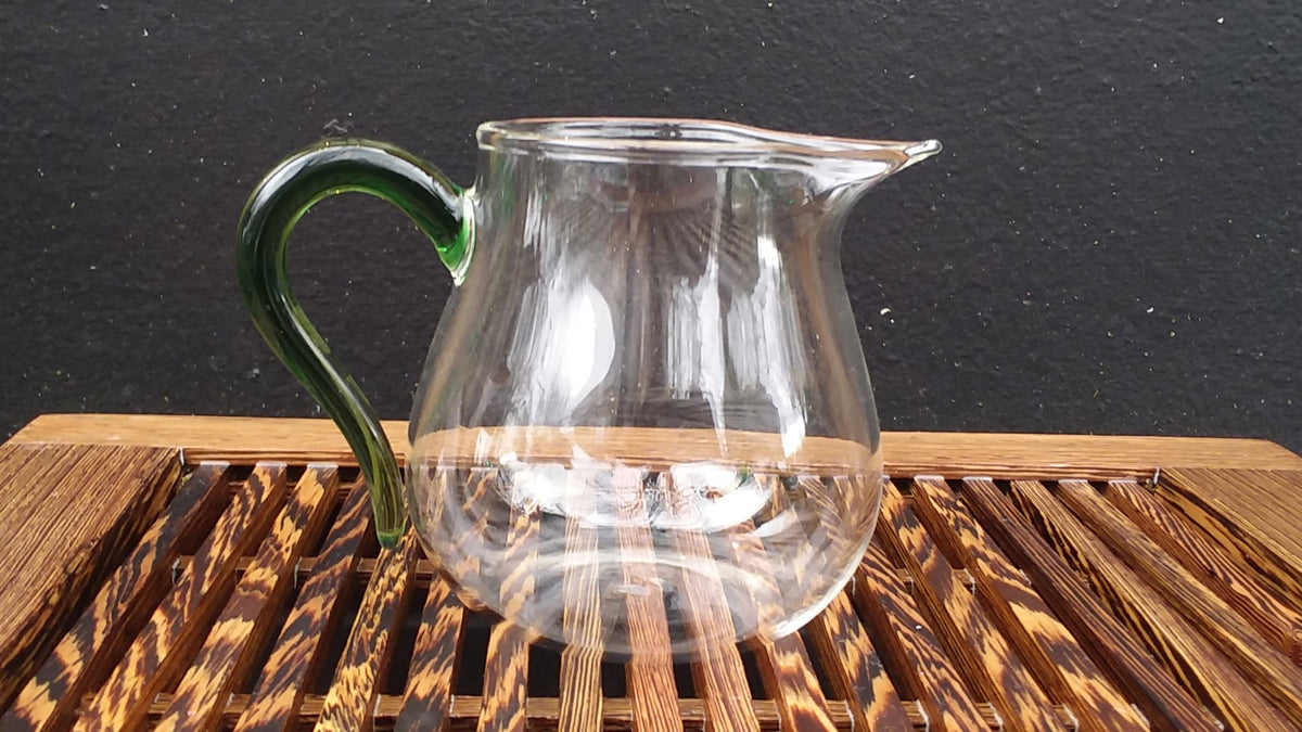 Small Pitcher With Lid 